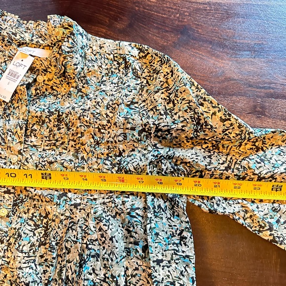 Loft  brand ruffled light floral shirt. - Picture 2 of 4